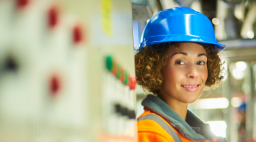 Female engineer wearing PPE